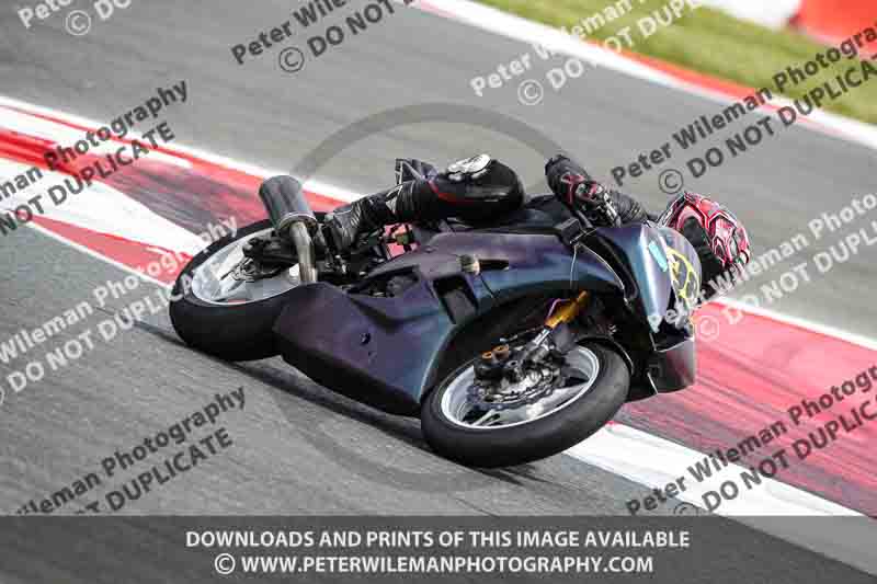 cadwell no limits trackday;cadwell park;cadwell park photographs;cadwell trackday photographs;enduro digital images;event digital images;eventdigitalimages;navarra;no limits trackdays;peter wileman photography;racing digital images;trackday digital images;trackday photos